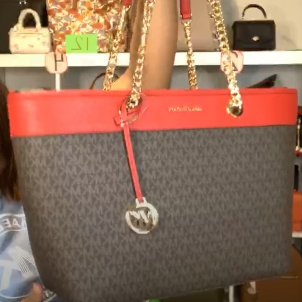 New with tags MK Purse